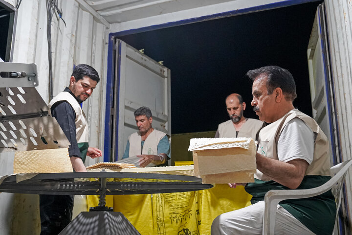 Photos: Establishment of Bakery by Razavi Servants at Mehran Border