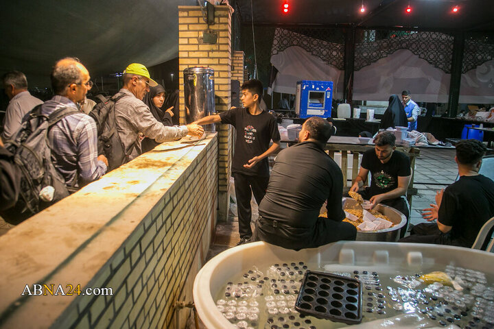 Photos: Uninterrupted Service Along Path of Arbaeen Pilgrims