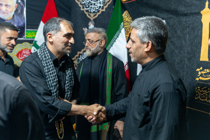 Photos: Director of Mawkib of Hazrat Masoumeh Holy Shrine Appreciates Iraqi Mawkib Organizers on Arbaeen Route