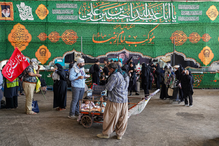 Photos: Imam Reza Mawkib at Mehran Border