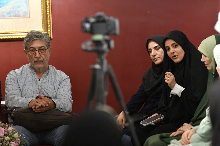 گزارش تصویری/ نشست تخصصی «روایت عاشورا از منظر هنرهای آئینی»