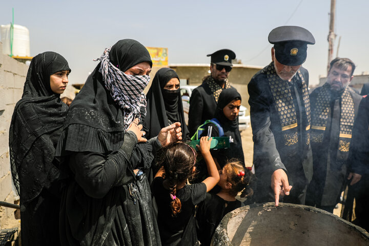 Photos: Presence of Caravan of "Envoys of Compassionate Imam" among Mawkib Organizers of Najaf