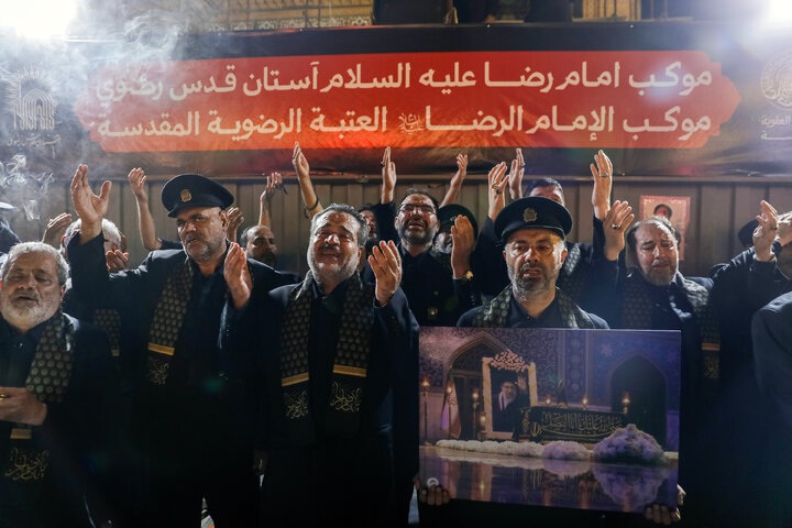 Photos: Presence of Caravan of "Envoys of Compassionate Imam (a.s.)" at Arbaeen Pilgrimage Route in Najaf