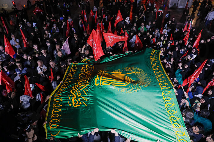 Photos: Presence of Caravan of "Envoys of Compassionate Imam (a.s.)" at Arbaeen Pilgrimage Route in Najaf