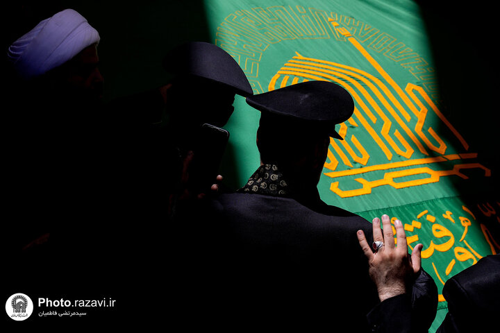 Photos: Caravan of "Envoys of Compassionate Imam (AS)" attends at Imam Ali Holy shrine