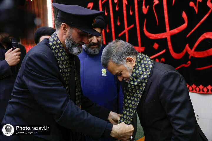 Photos: Caravan of "Envoys of Compassionate Imam (AS)" attends at Imam Ali Holy shrine