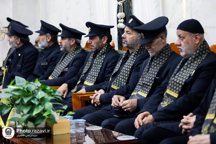 Photos: Caravan of "Envoys of Compassionate Imam (AS)" attends at Imam Ali Holy shrine