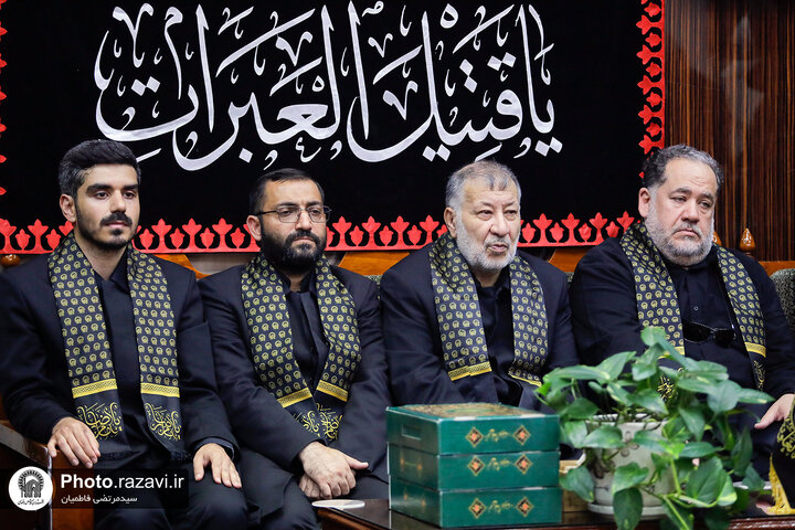 Photos: Caravan of "Envoys of Compassionate Imam (AS)" attends at Imam Ali Holy shrine