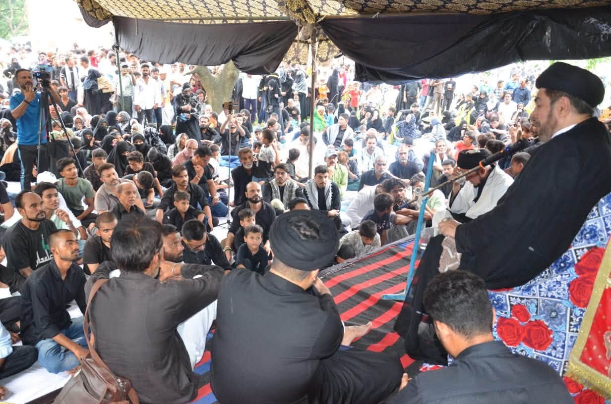 Photos: Maulana Kalbe Jawad Addresses Arbaeen Mourning Gathering in Lucknow