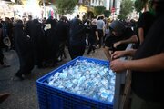 تقرير مصور/ مواكب الخدمة الحسينية تقدم افضل الخدمات لزوار الأربعين في كربلاء المقدسة