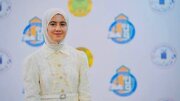 وزارة التربية تكرم طالبة من نينوى حفظت القرآن كاملا خلال 43 يوميا