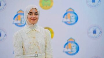 وزارة التربية تكرم طالبة من نينوى حفظت القرآن كاملا خلال 43 يوميا