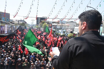 Gilan əyalətindəki Ağa Seyid Cəlaləddin Əşrəfin (ə) ziyarətgahında İmam Hüseynin Ərbəin Mərasimi \ Foto Xəbər