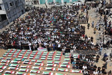 Photos: Bodies of 112 martyrs buried today in Gaza