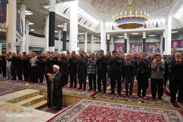 مراسم عزاداری و سینه زنی اربعین حسینی در حرم مطهر حضرت شاهچراغ (ع)