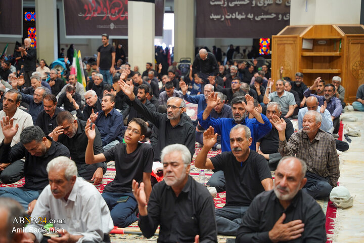 «Merasîma şînê ya Erba’îna Husênî li herêma pîroz a Hezretê Şahçirax (s.x) hat lidarxistin»