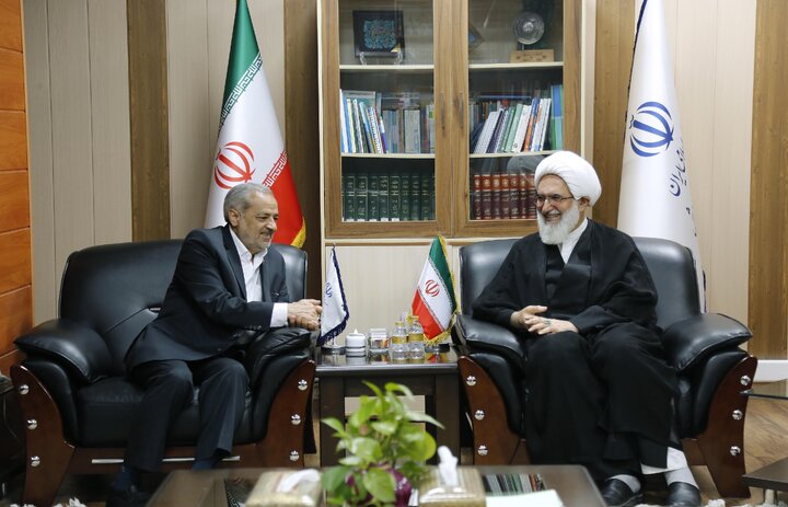 عکس خبری/ دیدار امام جمعه تهران با وزیر آموزش و پرورش