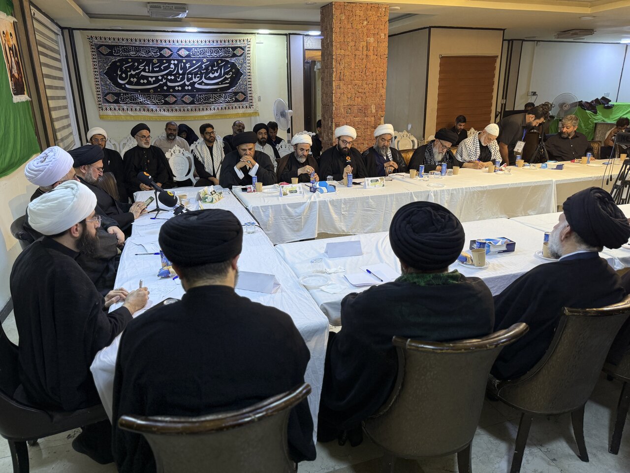 آیت‌الله رمضانی: مبلغان با زبان زمانه سخن بگویند/ تأکید بر راهبرد وحدت در عین مقابله با تشیع انگلیسی و تسنن آمریکایی