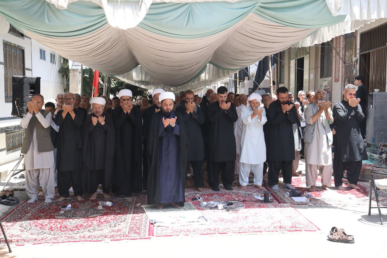 Photos: Arbaeen Congregational Prayer and Mourning Majlis in Khatam Anbiya Mosque of Quetta, Pakistan