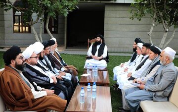پنج سال انتظار بدون پاسخ؛ مطالبات شیعیان افغانستان در طاقچه رئیس‌الوزرای طالبان خاک می‌خورد!