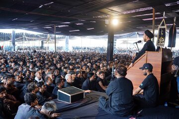 Photos: Massive Arbaeen mourning procession in Nishtar Park of Karachi, Pakistan