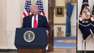 Kako se Trump šest puta povukao pred Iranom