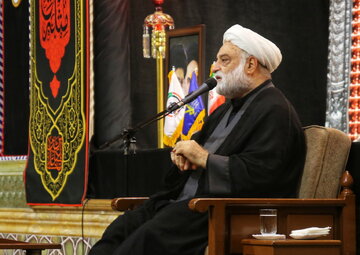 محبت امام حسین(ع)، منشأ همه خیرات الهی است