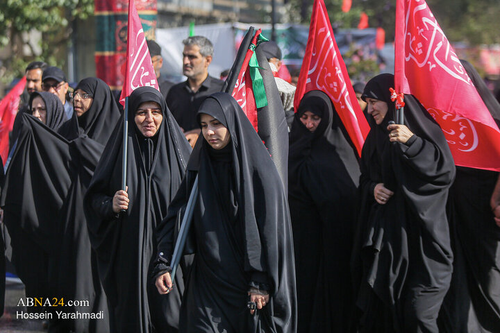 تقرير مصور/ مسيرة الذين لم يتمكنوا من المشاركة بأربعينية الحسين (عليه السلام) في طهران