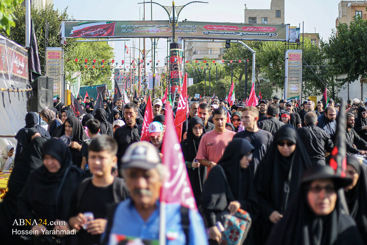تقرير مصور/ مسيرة الذين لم يتمكنوا من المشاركة بأربعينية الحسين (عليه السلام) في طهران