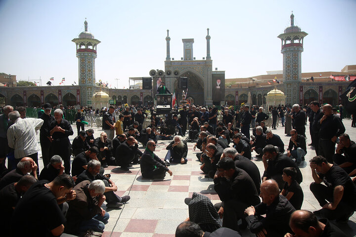 قم در اربعین حسینی غرق در عزا و ماتم شد