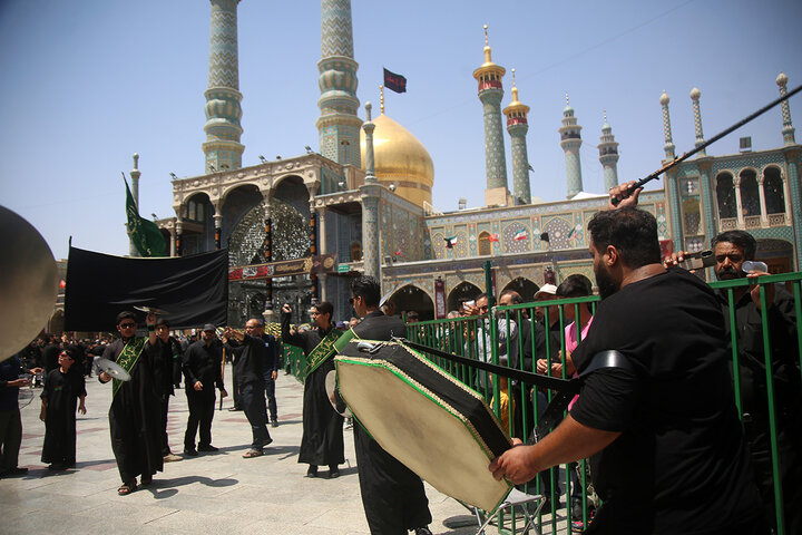 قم در اربعین حسینی غرق در عزا و ماتم شد