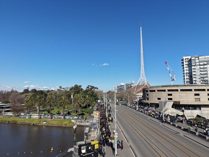 Melb