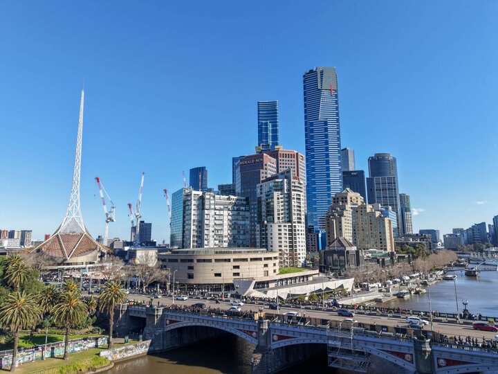 Melb