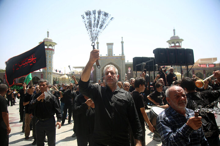 Informe fotográfico | Qom se sumerge en el luto del Arbaín