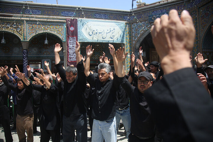 Informe fotográfico | Qom se sumerge en el luto del Arbaín