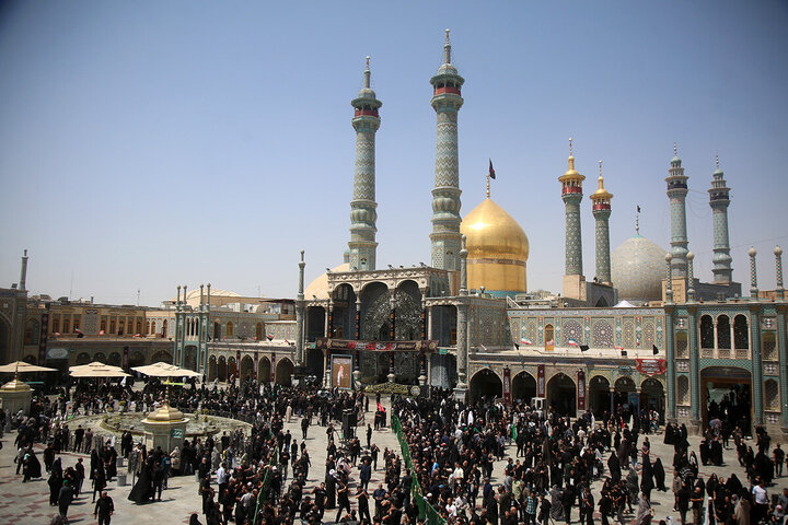 Informe fotográfico | Qom se sumerge en el luto del Arbaín