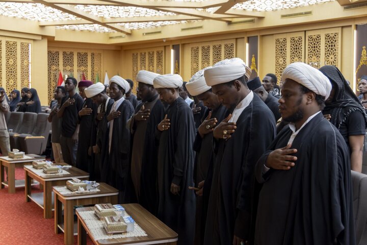 تقرير مصور/ قاعة الإمام الحسن (عليه السلام) تستضيف المهرجان السنوي لزائري الأربعين من قارة أفريقيا