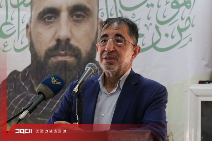 حسین الحاج حسن: مذاکرات مستقیم با رژیم صهیونیستی متوقف و روند کنونی به‌طور کامل اصلاح شود