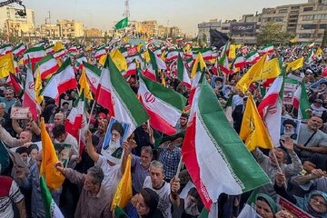تلگراف: آمریکا و اسرائیل در جنگ با ایران شکست خوردند؛ تهران نفوذ منطقه‌ای خود را گسترش داد