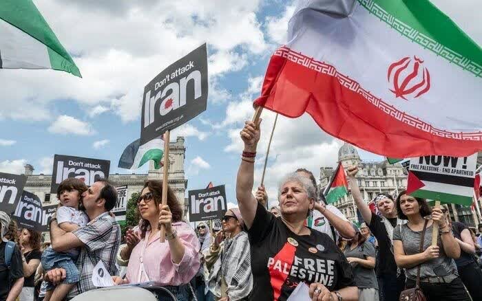 Kahilingan ng mga unyon ng manggagawa ng England para sa pagsalungat ng London sa digmaan sa Iran