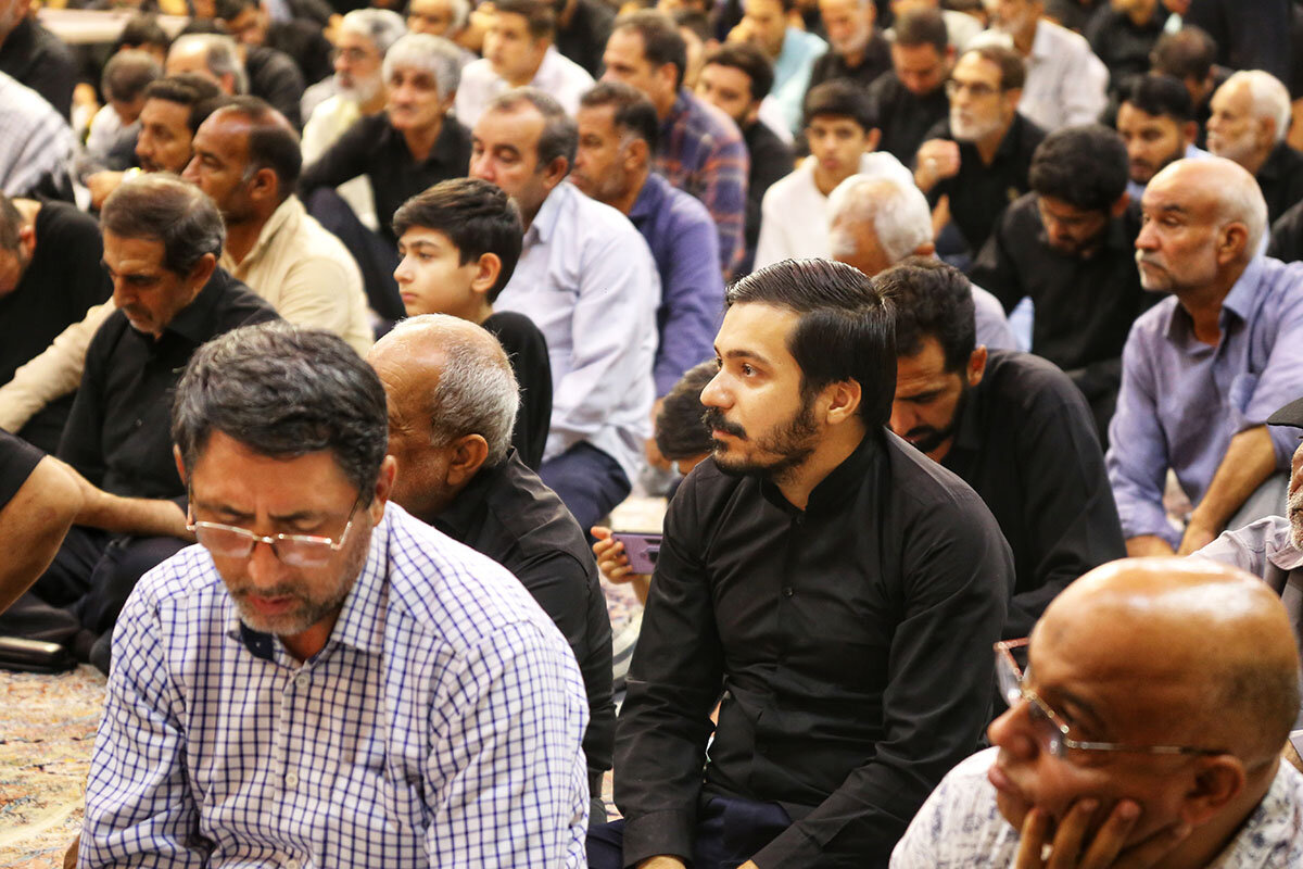 مهمترین جلوه‌های یاری پیامبر خدا در شرایط کنونی