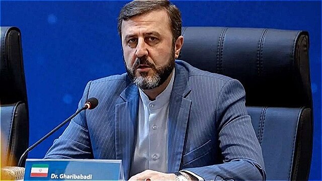 Kazem Gharibabadi: Diplomasia Haiishii Wakati wa Vita, Bali Hubadilisha Lugha Kulingana na Hali ya Uwanja wa Mapambano