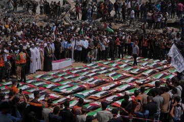 Galeri Foto: Prosesi Pemakaman 112 Syuhada Palestina di Gaza