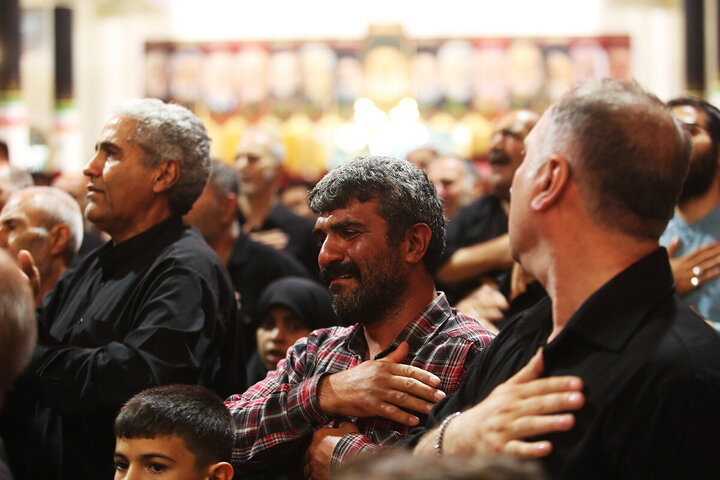 Photos: Recitation of Ziyarat al-Arbaeen at Hazrat Masoumeh Shrine