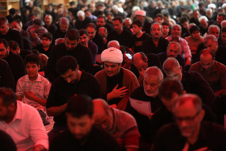 Photos: Recitation of Ziyarat al-Arbaeen at Hazrat Masoumeh Shrine