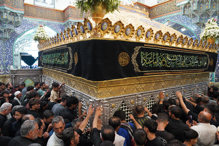 Photos: Passionate Presence of Arbaeen Mourners at Hazrat Masoumeh Shrine