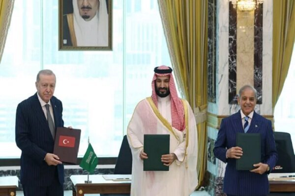 Turchia: L'accordo della Mecca non è contro l'Iran o qualsiasi altro paese