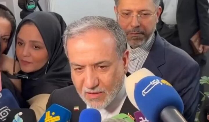 Arakçi’den Washington’a Hürmüz Resti: Kapıların Açılması Tahran’ın Şartlarına Bağlı