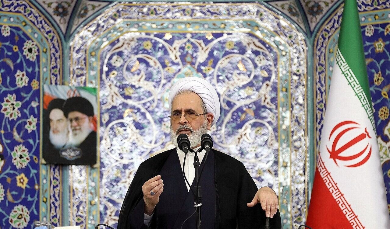 Ayatollah Arafi outlines eight civilizational lessons from Iranian nation's resistance