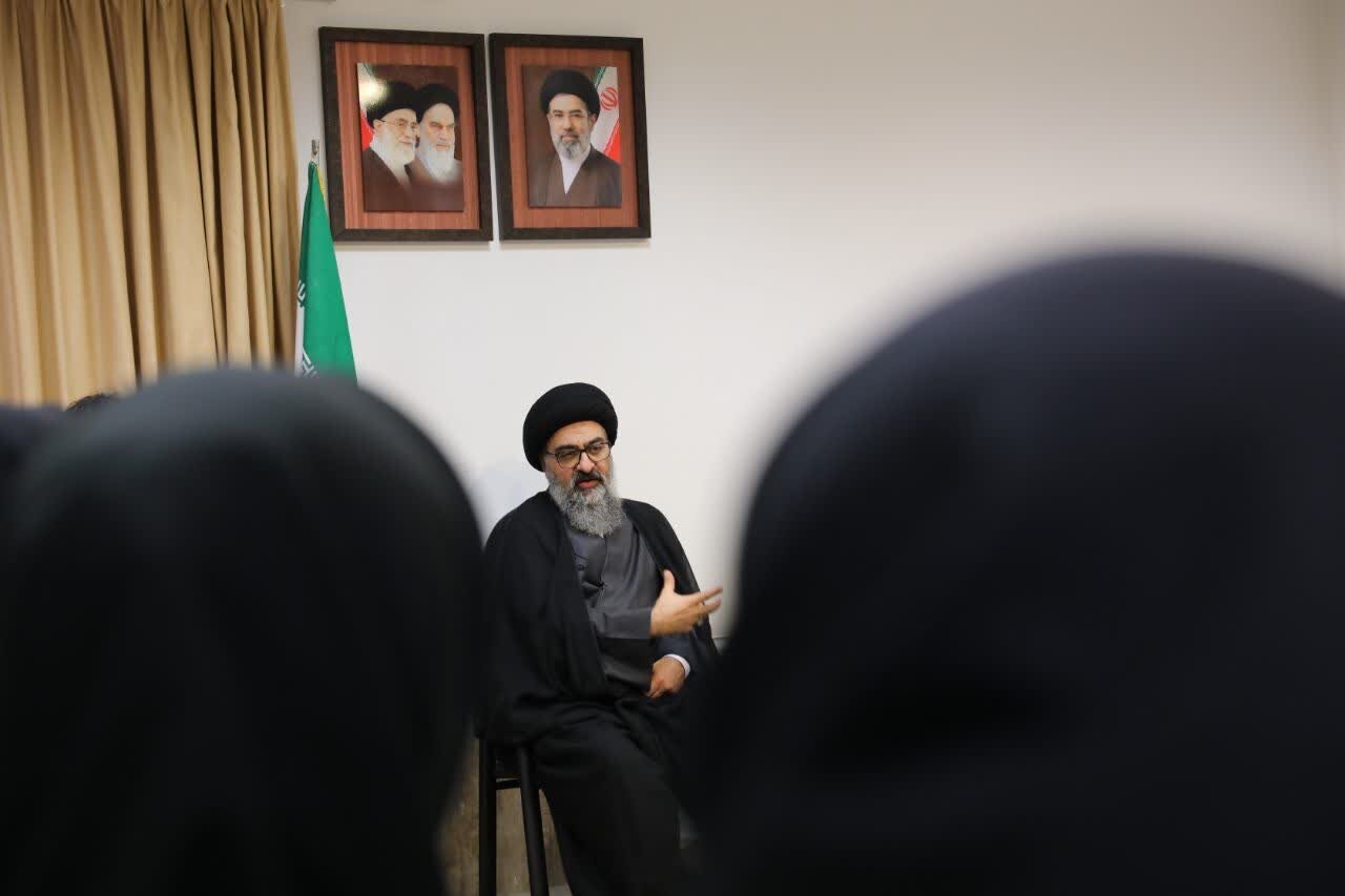 دیدار مربیان و معلمان کانون فرهنگی مسجد جامع گلشن گرگان با استاد نورمفیدی